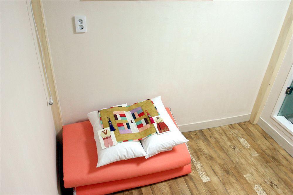 Unni House Hostel Seoul Exterior photo