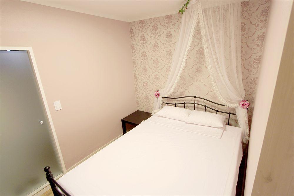 Unni House Hostel Seoul Exterior photo