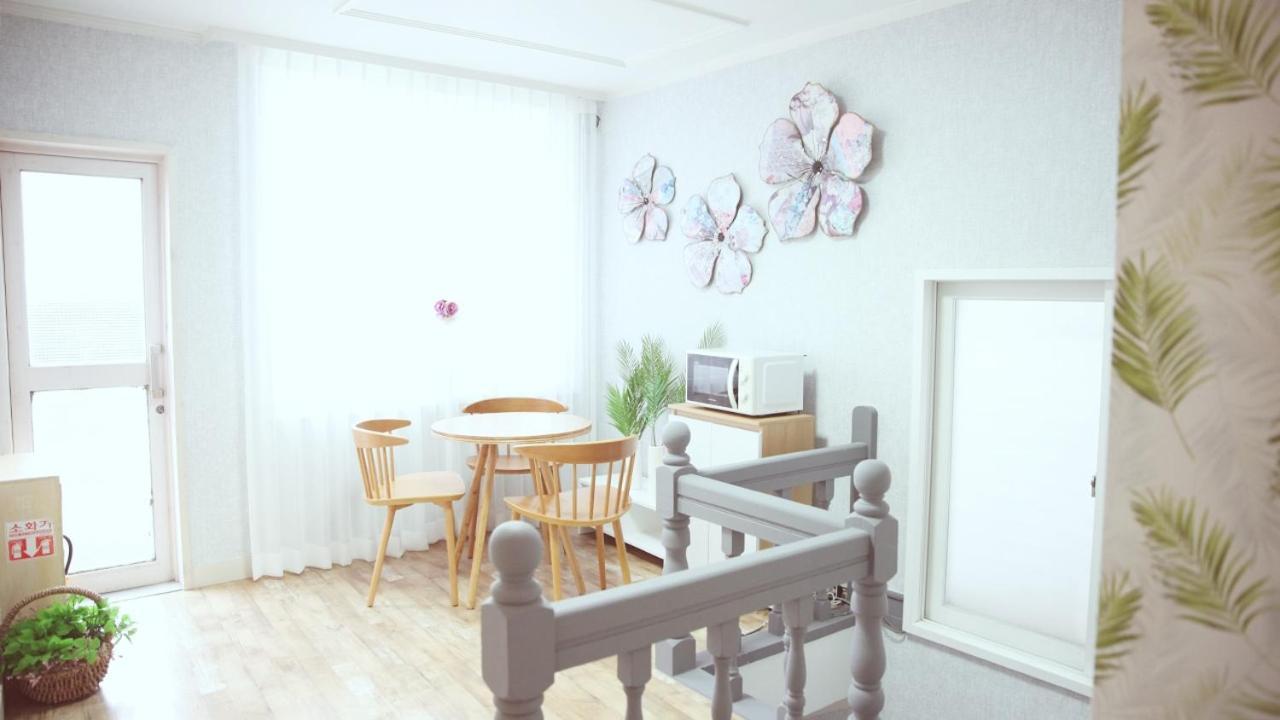 Unni House Hostel Seoul Exterior photo