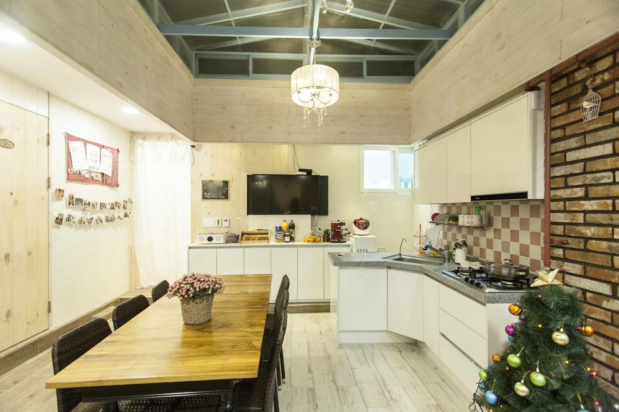 Unni House Hostel Seoul Exterior photo